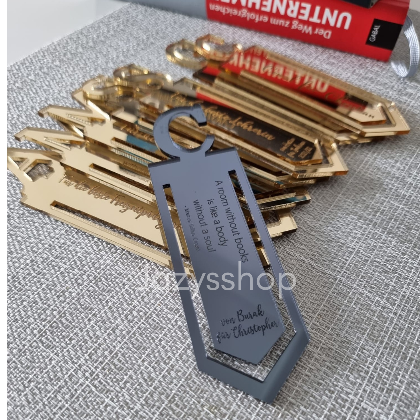 Personalisiertes Lesezeichen "Zeitlos"