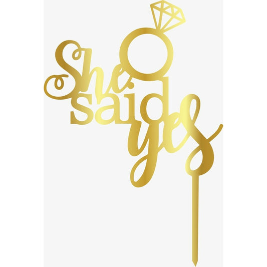 Acryltopper "She said yes"