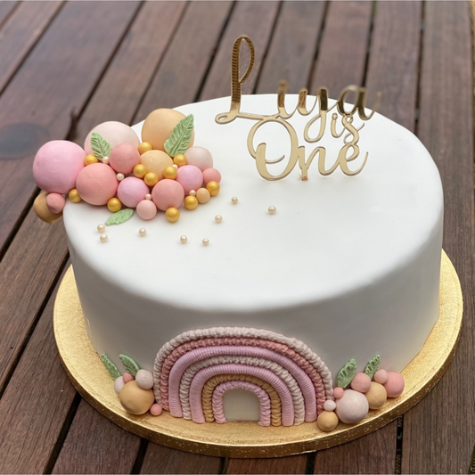 Individueller Caketopper "Liya is One"